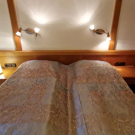 Iseler, Ihr Bett Im Allgaeu