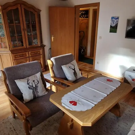 Апартаменты Iseler, Ihr Bett Im Allgaeu Бад-Хинделанг